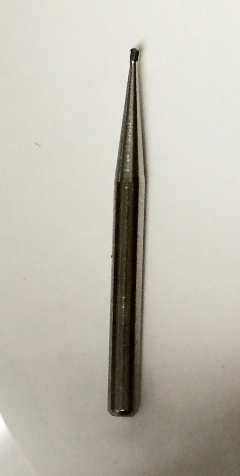 Fg 1/4 (30)Carbide Burs 3 X 10/pk Made By Kerr. 0.5 mm Head Dia. Midwest Type.