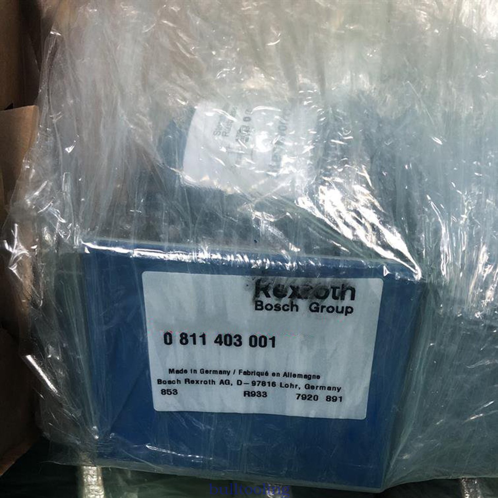1piece new Rexroth Hydraulic Valve 0811403001 4WRP10EA63S-1X/G24Z4/M