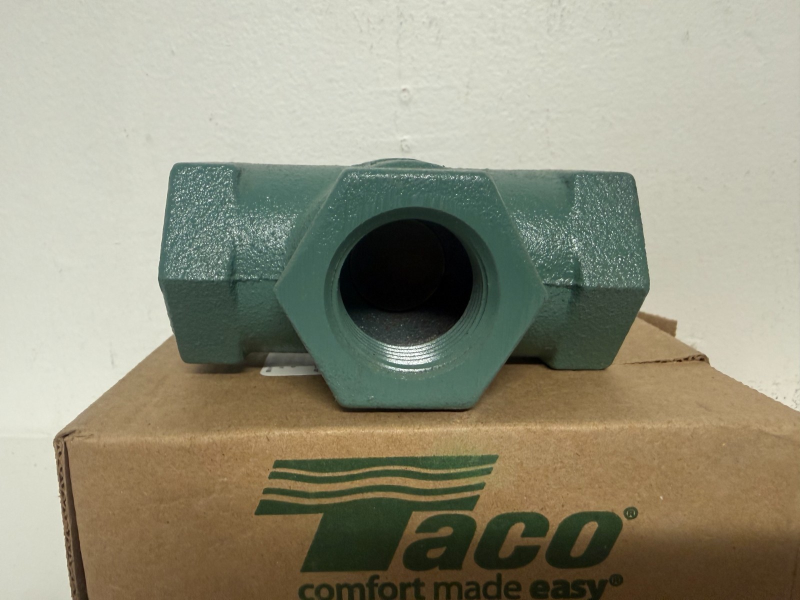 Taco Comfort Solutions 1 in. IPS Flo-Check