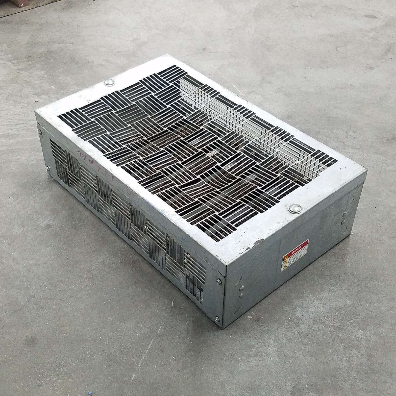 Post Glover T25R5K58, DB25D0-5K58-10900AA0, 25 OHMS, 5580 Watts Braking Resistor
