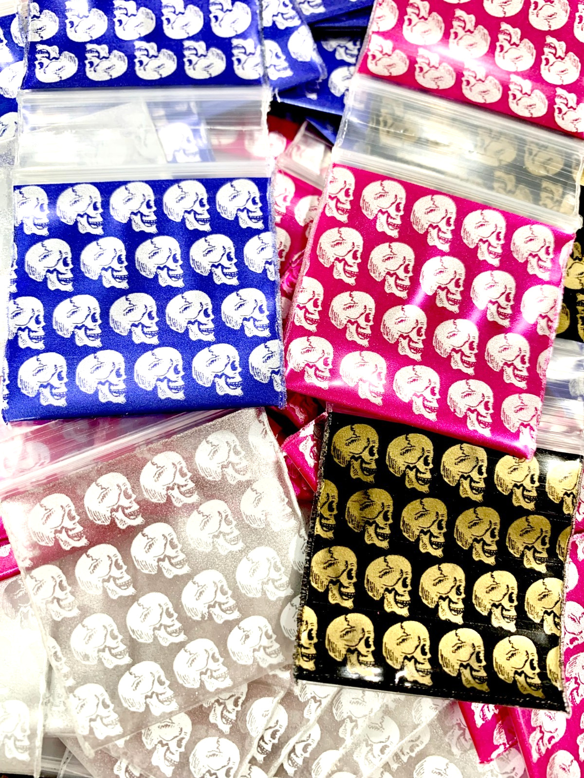 BaggiesSince1987 – 1515 Design Zip Bags METALLIC P 50 D MIX 100PCS, READ DETAILS