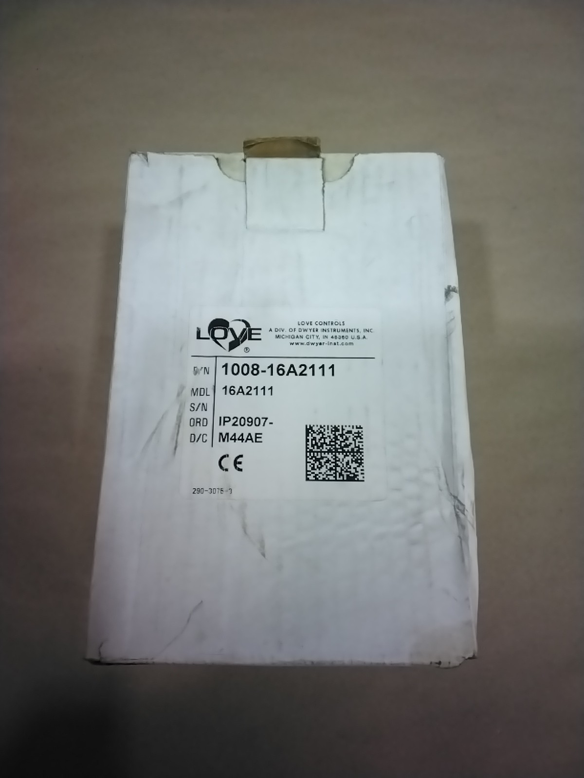 LOVE CONTROLS TEMPERATURE CONTROLLER 1008-16A2111