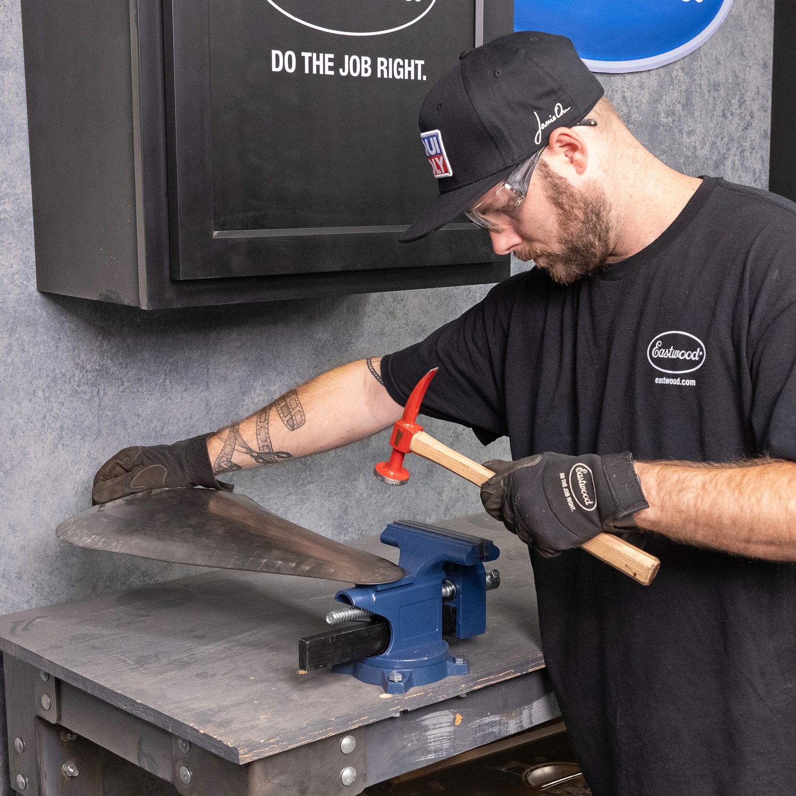 Yost Vises LV-6 Homeowner’s Vise 6 Inch Jaw Width 5 Inch Jaw Opening
