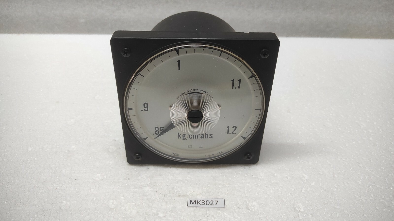 TDS TSURUGA ELECTRIC TMW-4B PRESSURE INDICATOR 0.85-1.2 KG/CM