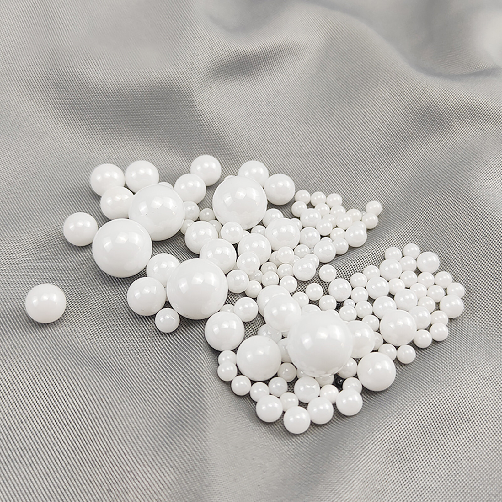 Ceramic Bearing Balls 0.8mm – 50.8mm Dia ZRO2 Zirconium Oxide Ball G10 Precision