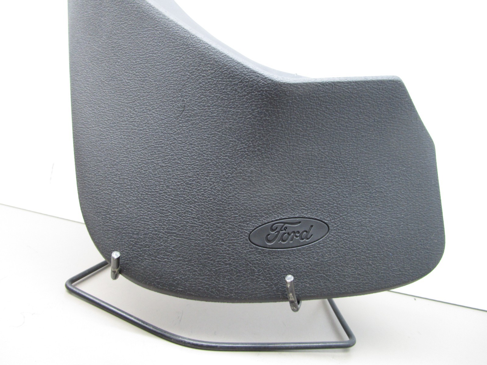Ford F8AJ-5428371-AA Molded Splash Guard Left Rear 1998 Crown Victoria