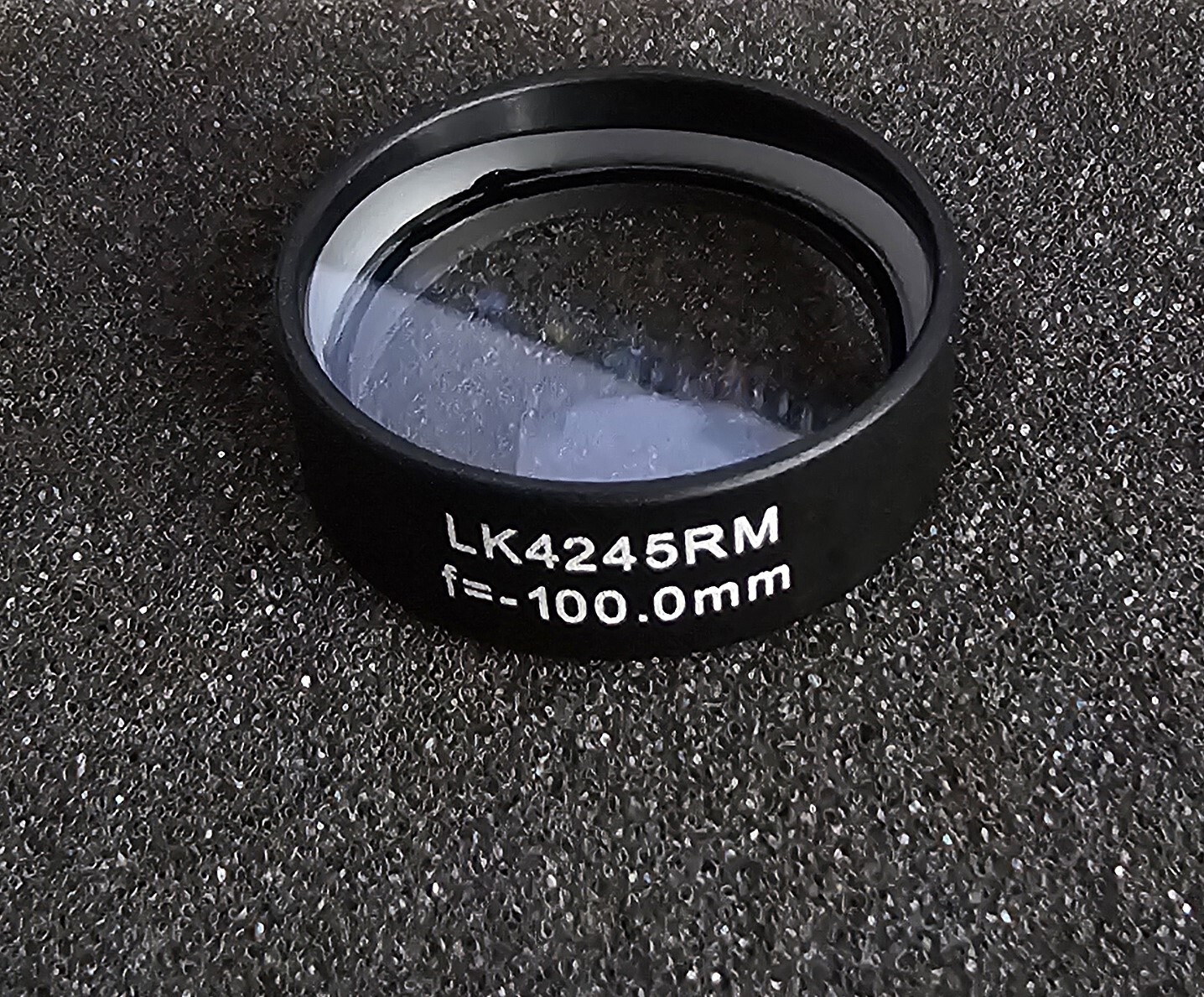 ThorLabs LK4245RM-B f= -100.0 mm, Ø1″, UVFS Mounted Plano-Concave Round Cyl Lens