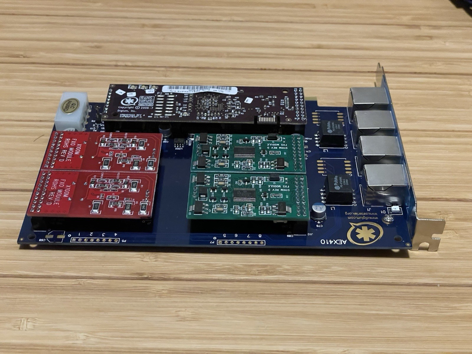 Digium AEX410 4-Port TDM PCIe Card, 4x S100M, 2x X100M, 5VPMADT032