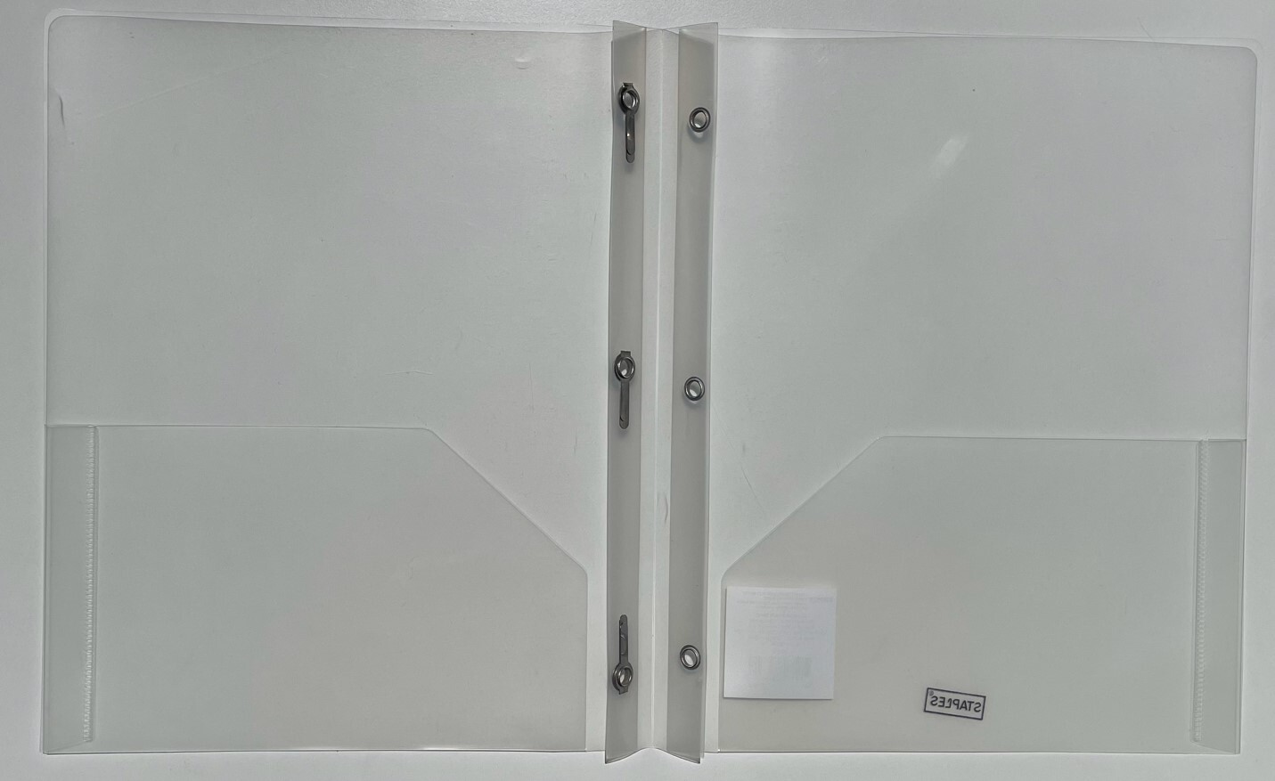 Staples 2-Pocket Translucent Poly Report Covers with Fastners
