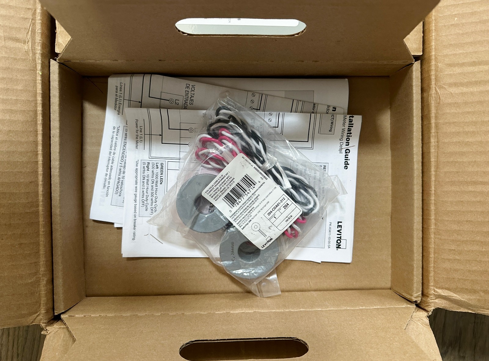 Leviton 1K240-1SW Series 1000 120/240V 100A 1P3W Indoor Kit 2 Solid Core CTs,