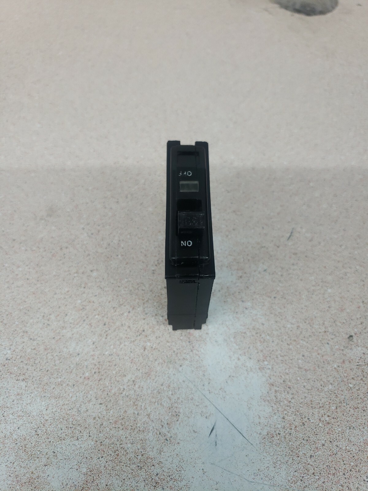 Square D QO130 30 Amp 1 pole 120/240V Old Style Circuit Breaker AB
