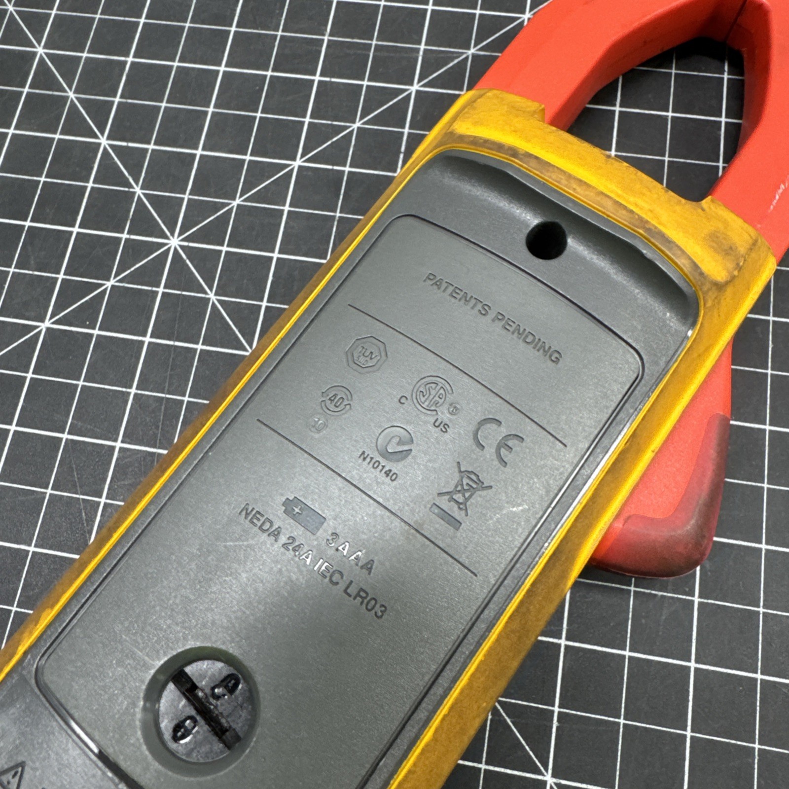 Fluke 381 Remote Display True RMS AC/DC Clamp Meter with iFlex A5