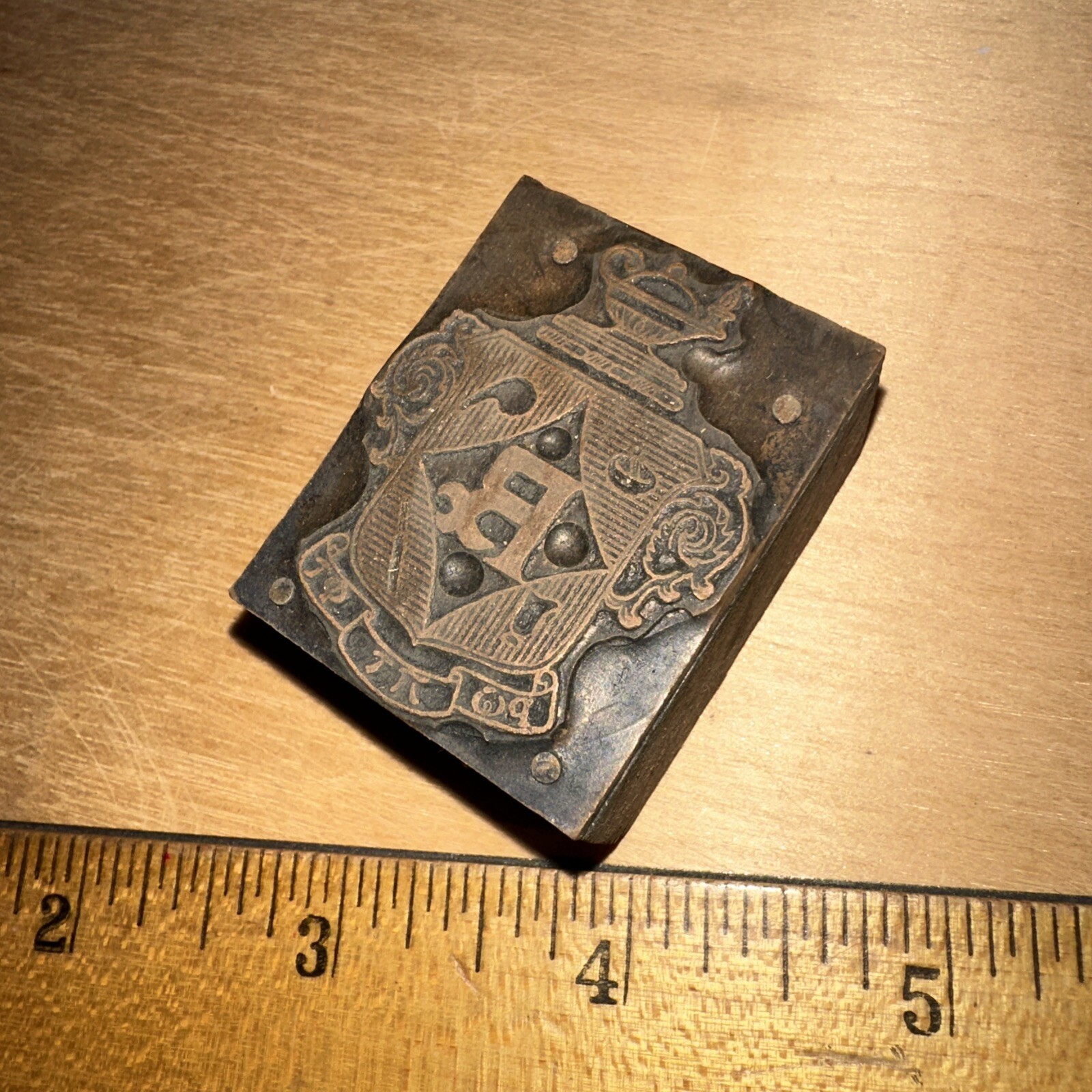 Print Block “ Crest Shield “ Letter R Lamp. Copper Face