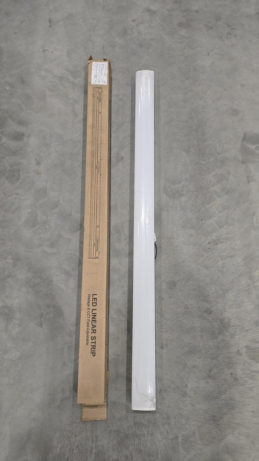 SLG LED Linear Strip Light 4FT Dimmable 25W/30W/40W 120–277V 3500K–5000K White