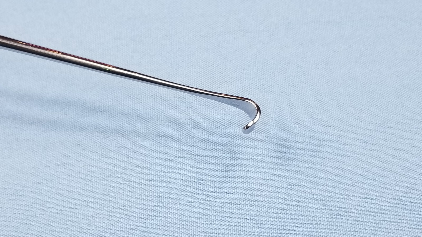 German Stainless Steel Love Nerve Retractor 375224