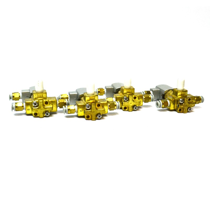 (Lot of 4) SMC VXA3124 Direct Air Operated 3-Port Valve for Air, Water, Oil, Gas