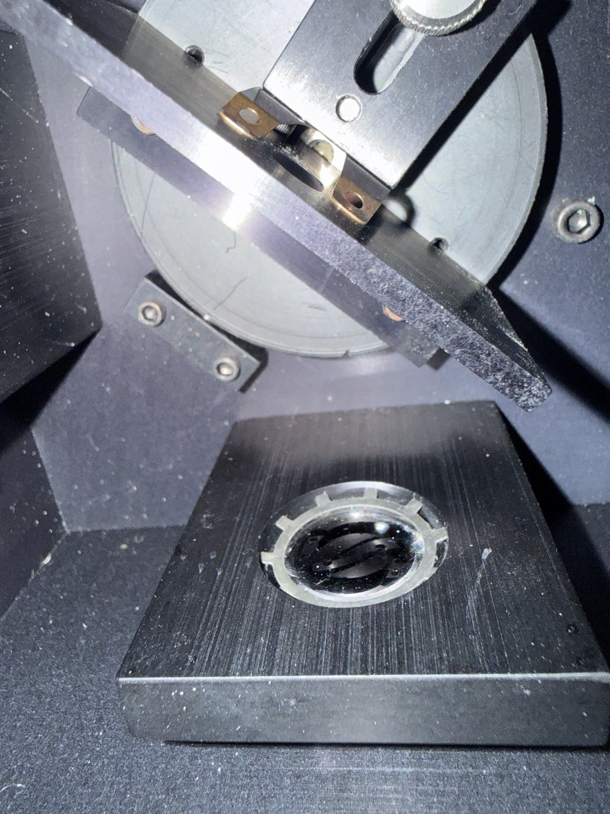 Acton Research Corporation SC-447 Sample Chamber Rotating Base Lenses As Shown