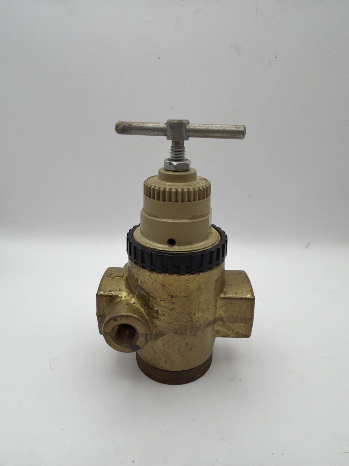 Norgren R43-406-NNLA Brass Non-Relieving Water Pressure Regulator 1/2in Npt