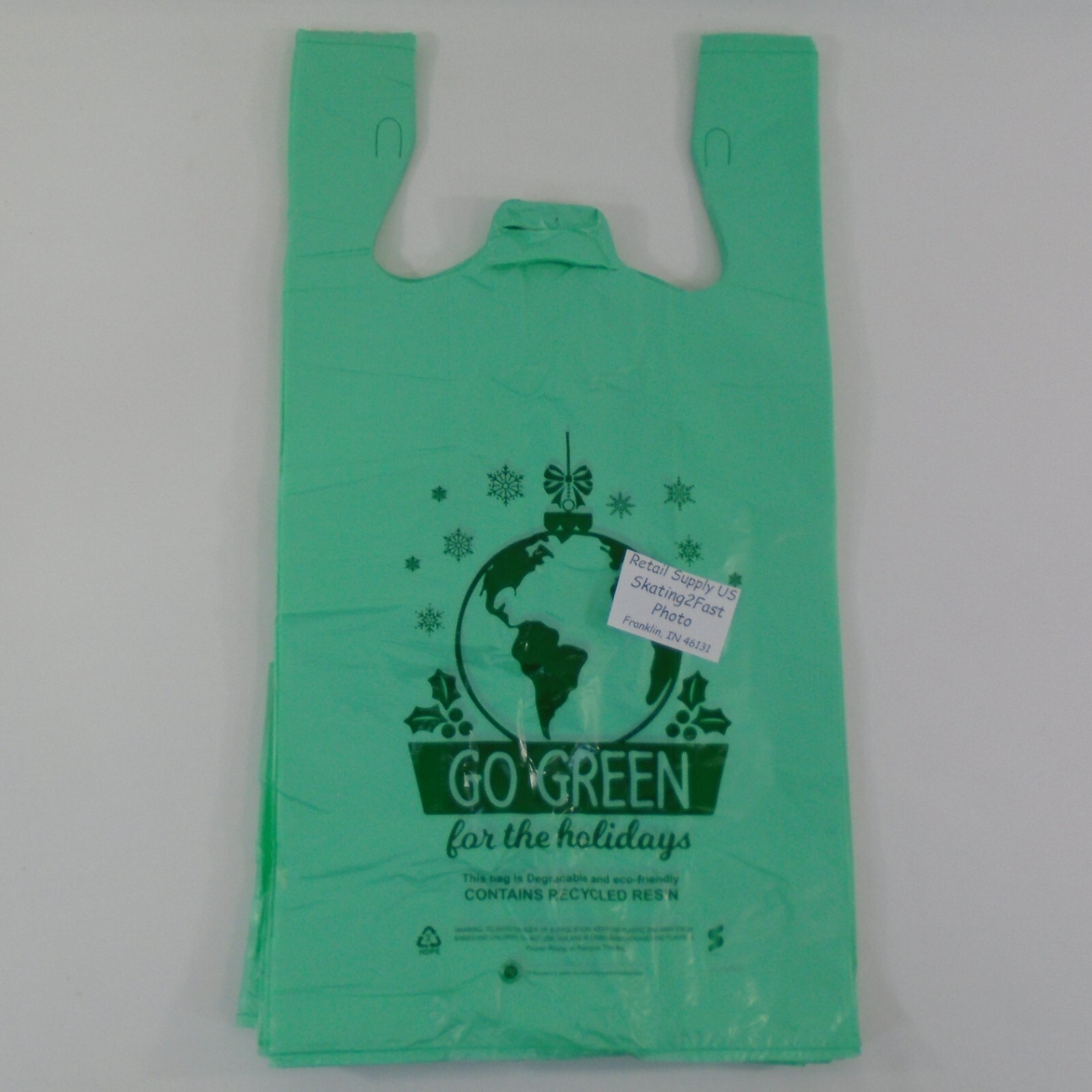 500 Qty. Go Green Holiday Degradable Plastic T-Shirt Bags Handles 11″x6″x21″