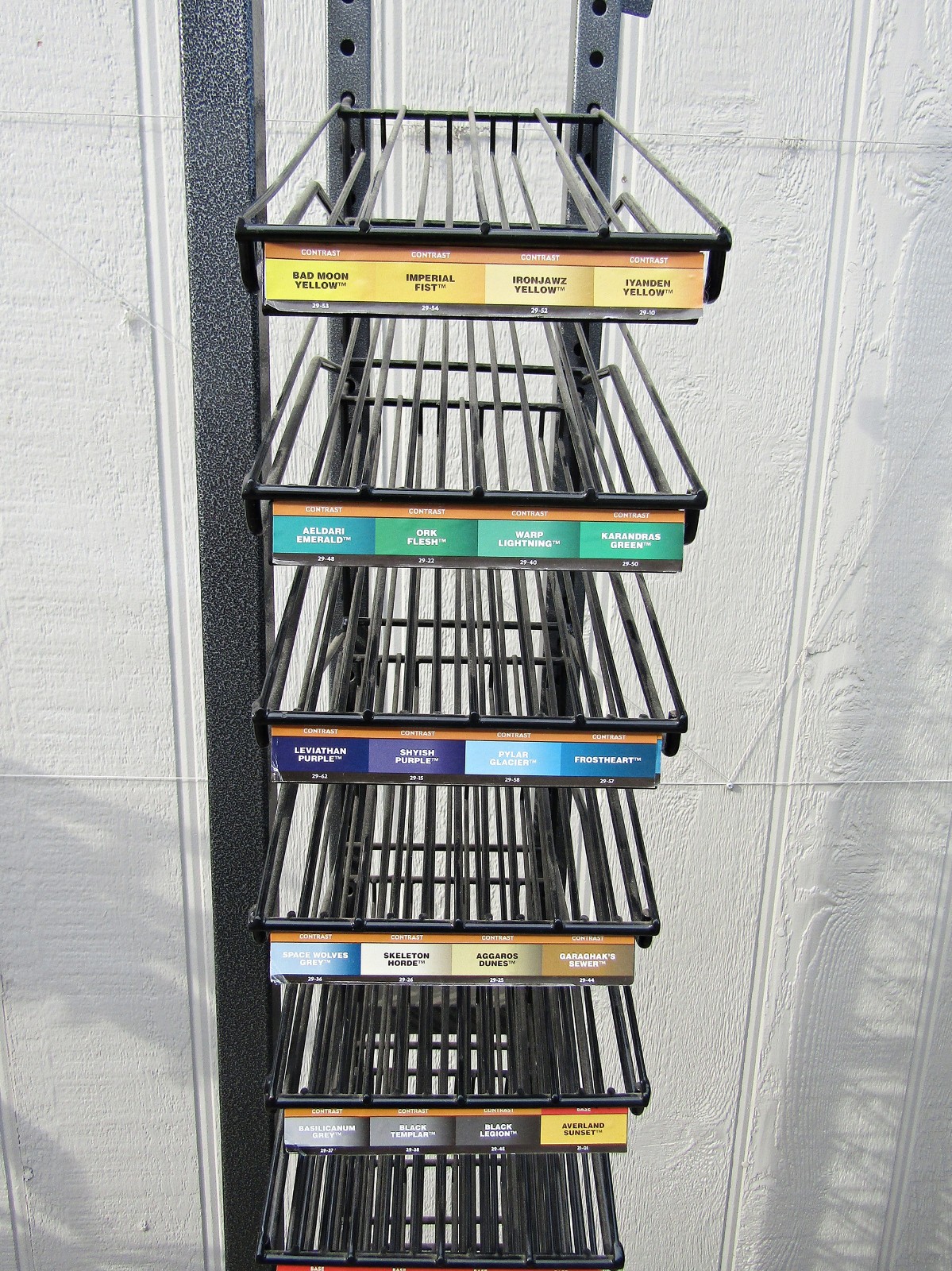 Retail Floor Display Rack – Citadel Colour – 15 Wire Baskets – Austin, TX Pickup