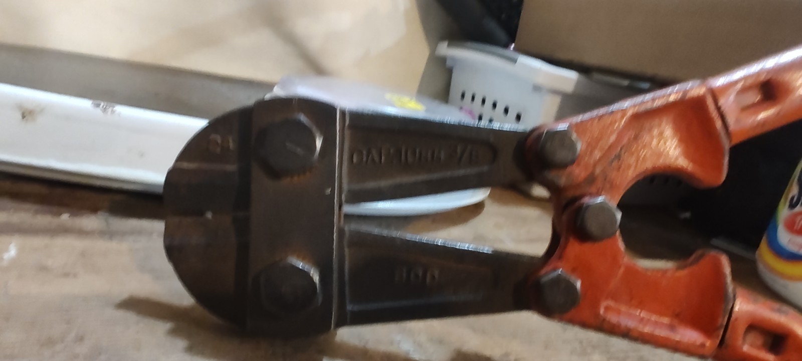 Used 600 Cap 10mm 3/8 24” inch Bolt Cutters / Cable Cutters Hand Tool