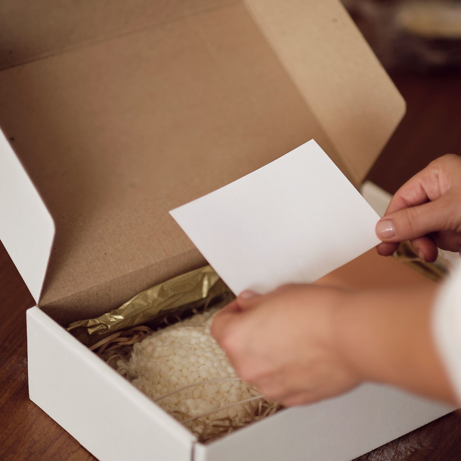 9x6x1″ White Corrugated Mailing/Shipping Boxes – 50-Case, Compact Packing