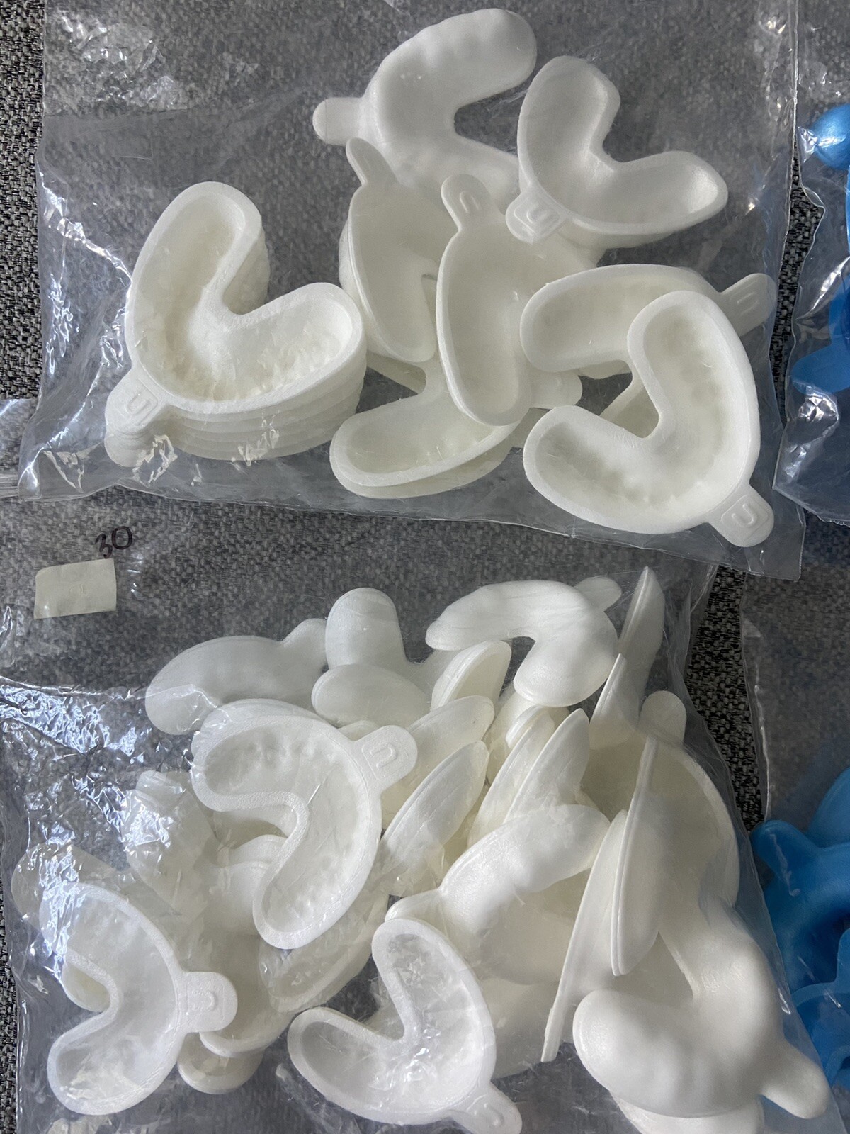 Styrofoam Fluoride Varnish Trays – Assorted