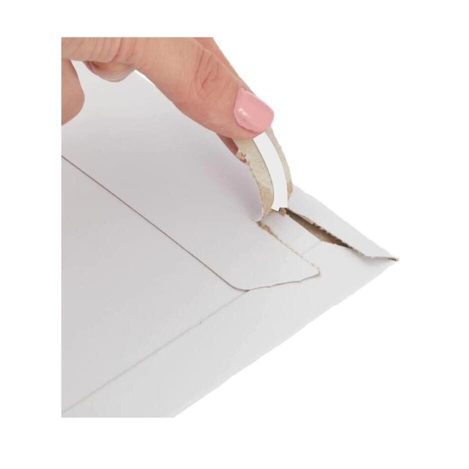 300 – 12.75″ x 15″ White Rigid Stay Flats Self-Seal Cardboard Envelope Mailers