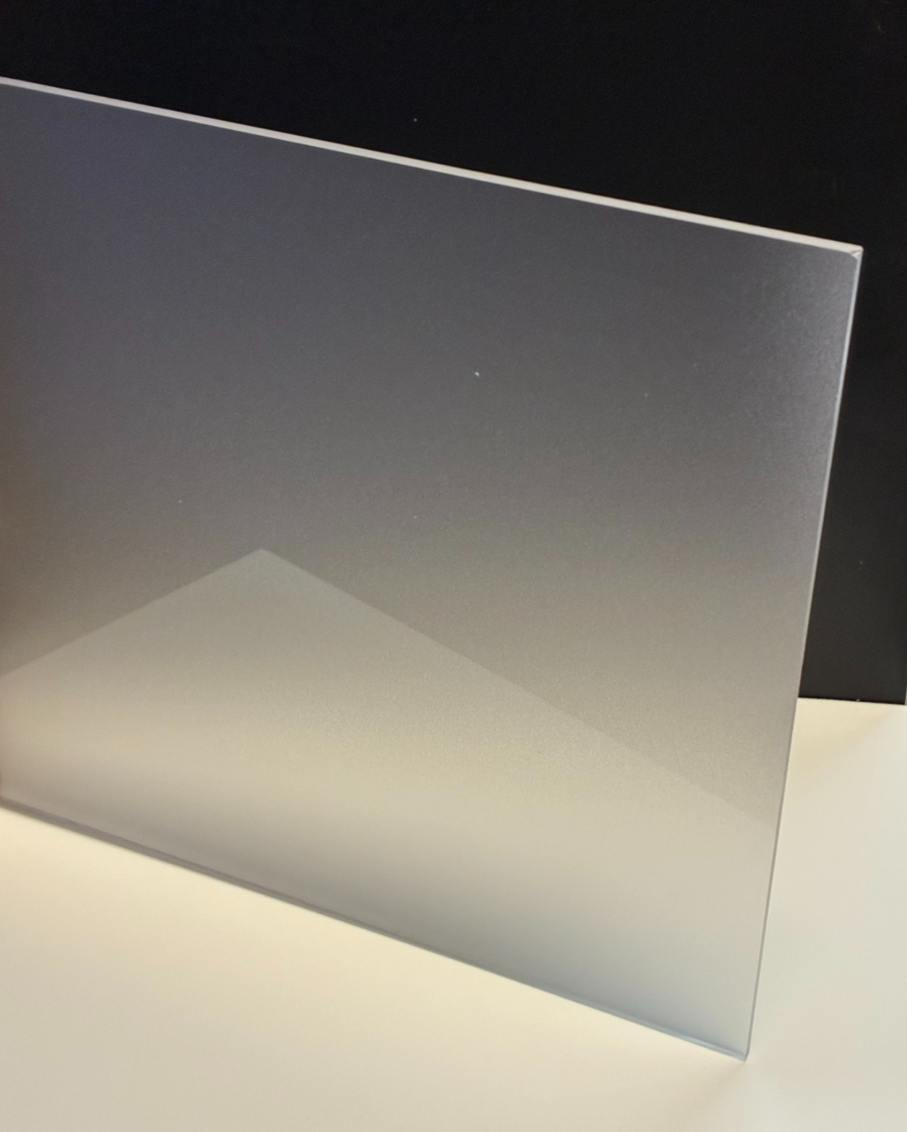Acrylic Plexiglass Sheet-1/8″ (3mm) thick-Clear Frosted-8″ x 12″