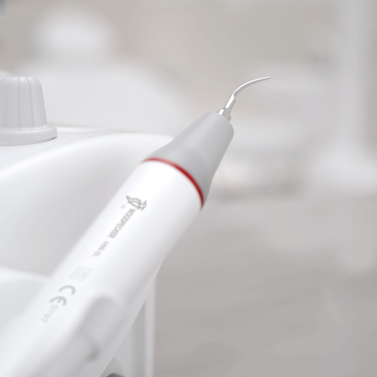 Original Woodpecker UDS-E LED Ultrasonic Piezo Scaler EMS HW-5L Handpiece 8 Tips