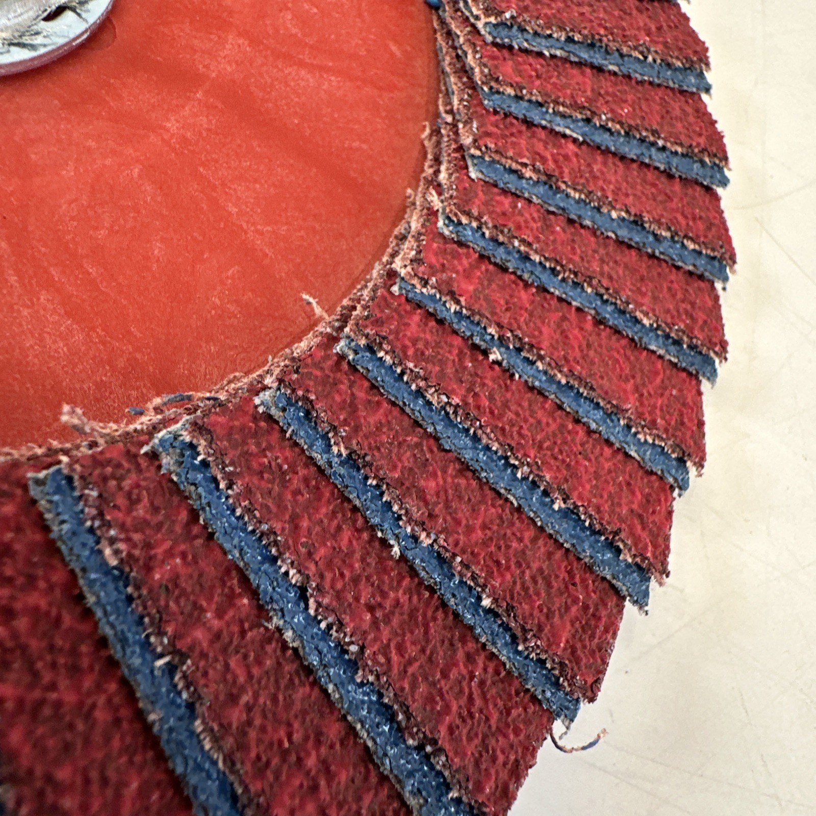 5 Norton Red Heat 7”x 5/8-11 Flap Disc Grinding Wheel 40 Grit Type 27 Quick Trim