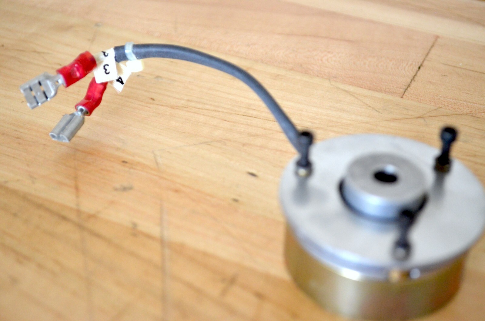 NEW Inertia Dynamics 1702-0029 Failsafe Electromagnetic Brake 18vdc , 1/4″ shaft