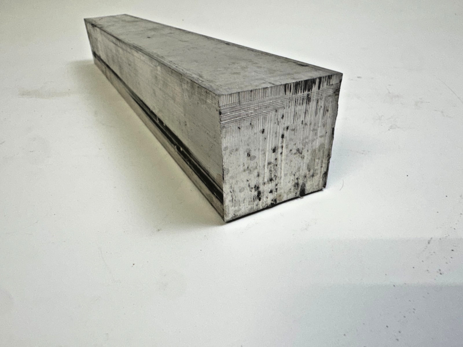 Aluminum Bar Stock 6061-T6511 ASTM B 221 – Approx 14″ x 2″ x 2″