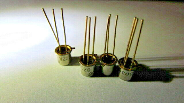 2N2222A National Semiconductor TO-18 Transistor HI-QUALITY Gold Leads 5 Pieces