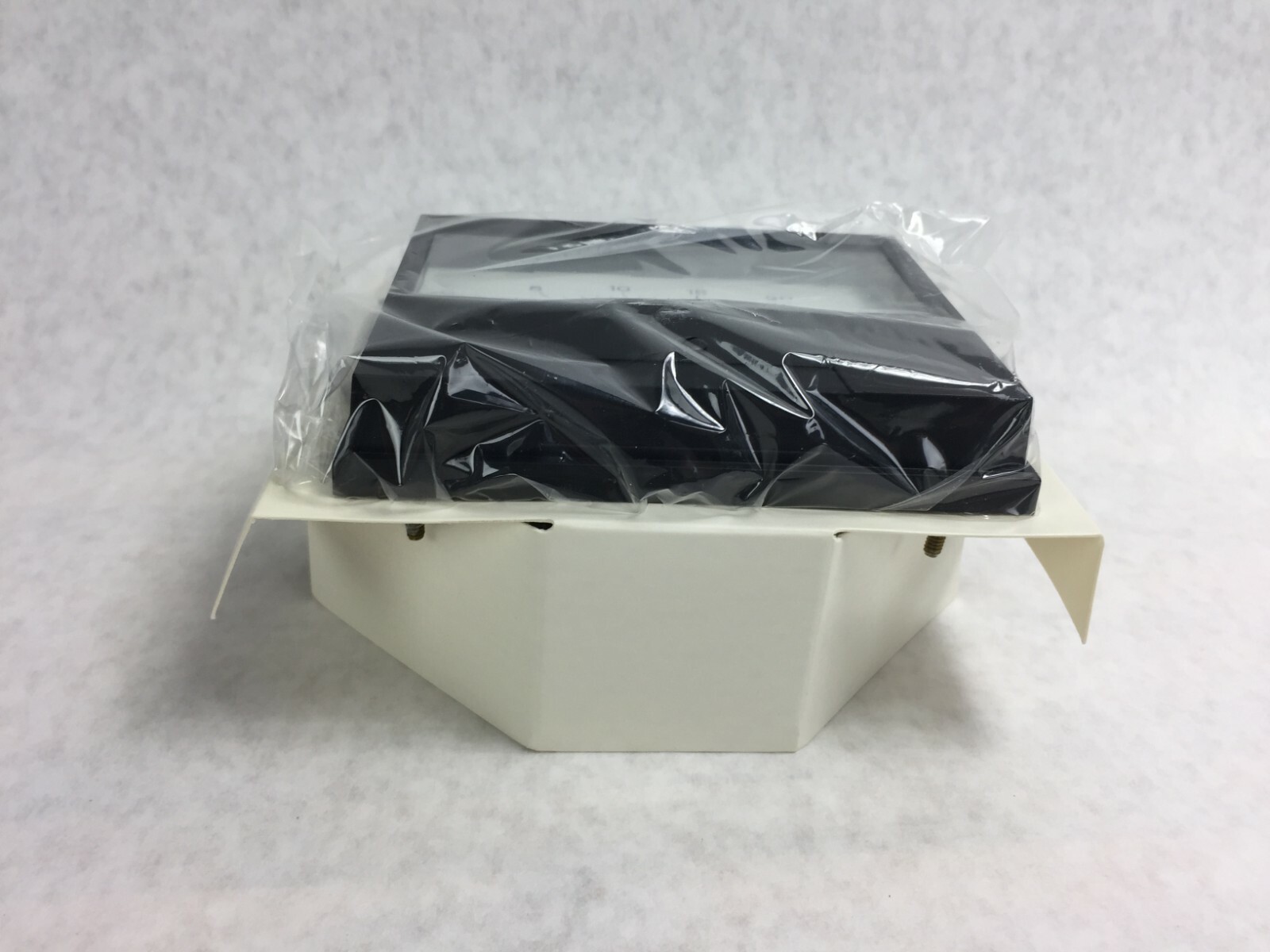 Beede 478046006 FS 25 VAC 25,000 RPM Gauge for RC5 and RC5 B NIB