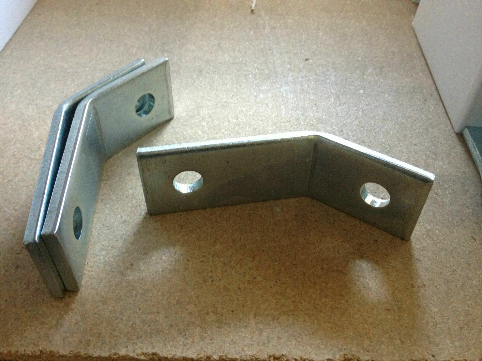 2-Hole 45° Degree Open Corner Angle for Unistrut B-Line Channel #467645 P1546