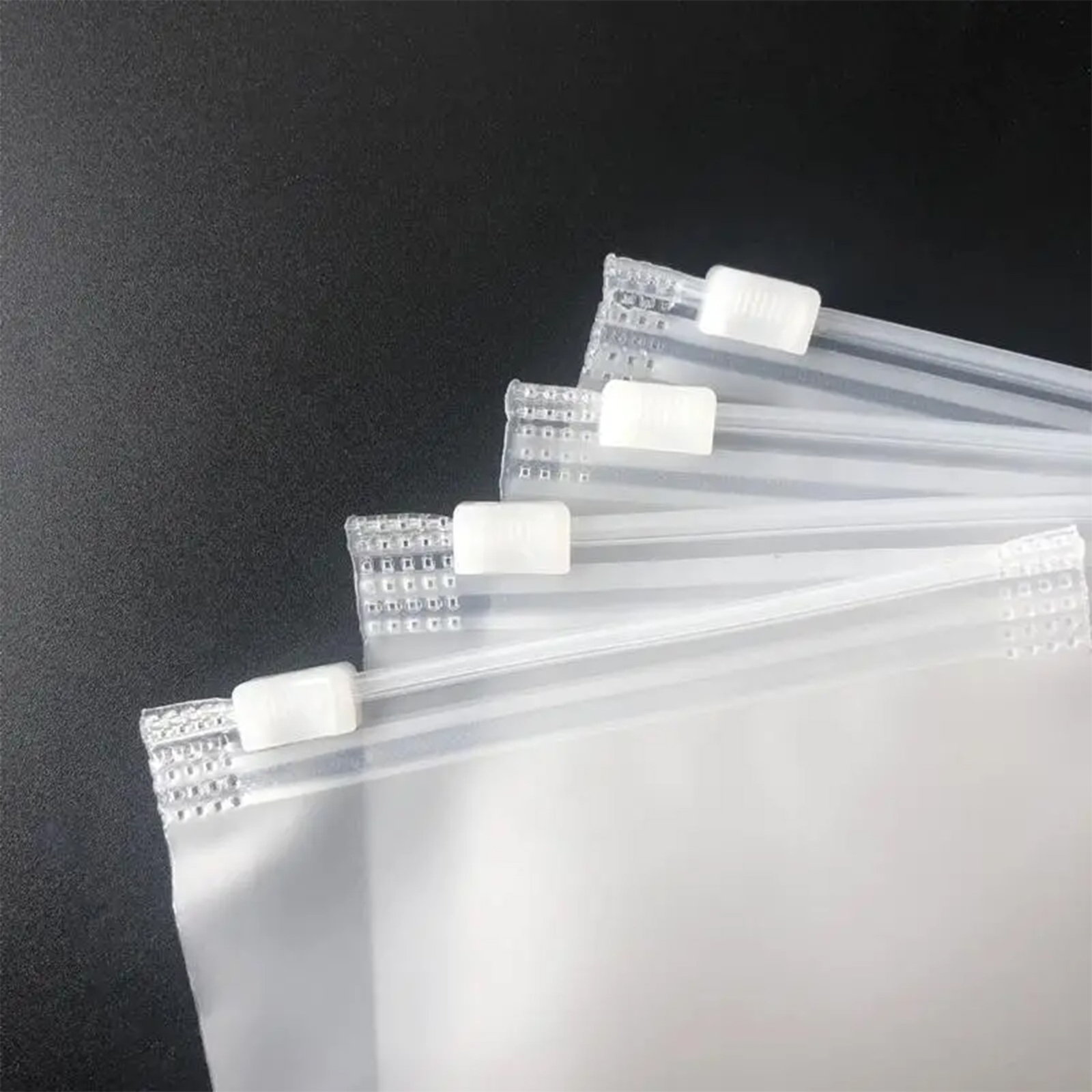 100Pcs Clothing Storage Slider Plastic Bags for Clothes, T-Shirts with Vent Hole
