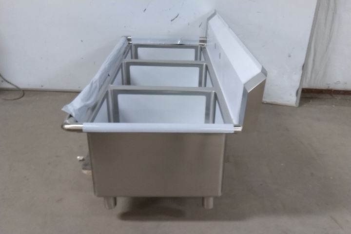 Elkay E3C16X20-0XX 57 In Overall Length 3 Bowl Economy Series Sink