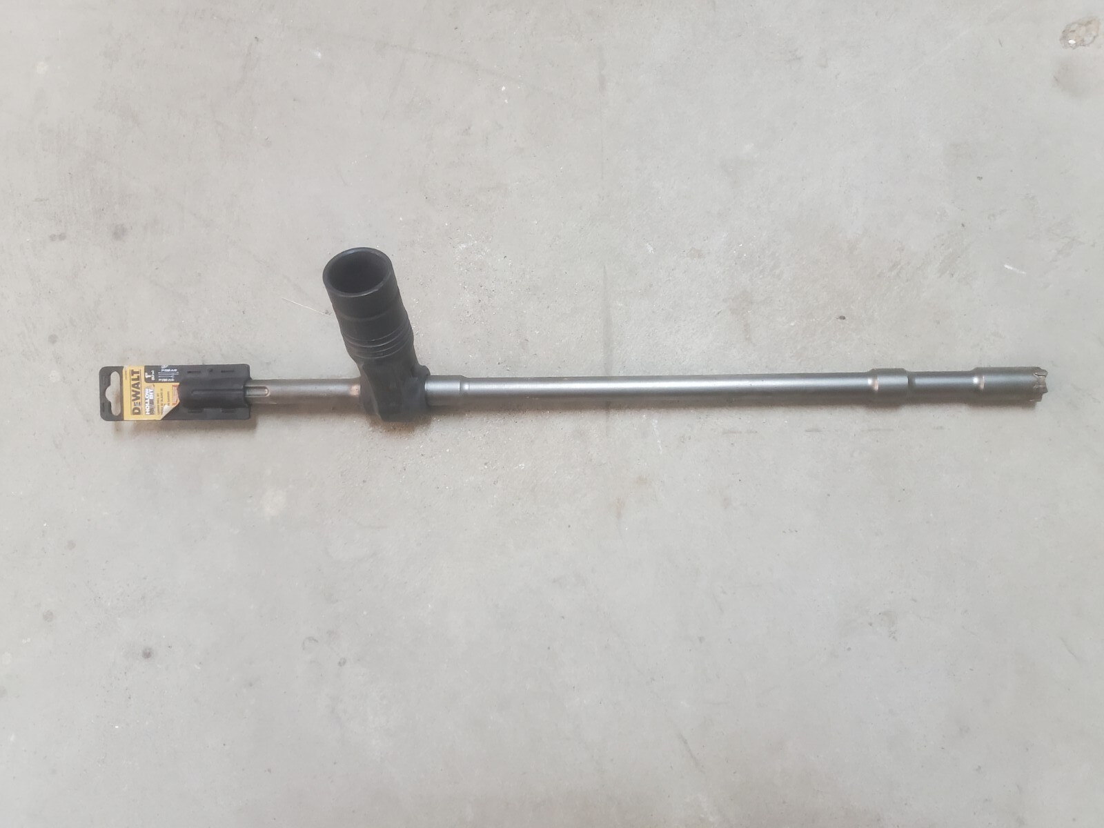 DEWALT DWA58001 1″ SDS MAX HOLLOW HAMMER DRILL BIT 15-3/4 DEPTH