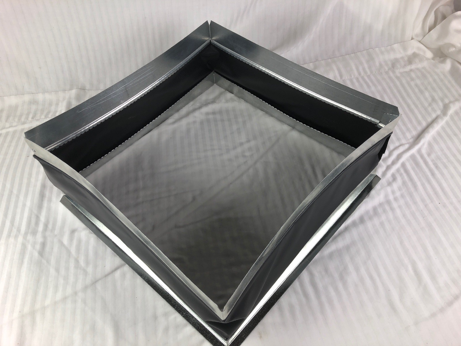 16 1/4 X 19 1/2 Inches CARLISLE FLEXIBLE DUCT CONNECTOR CANVAS JOINT