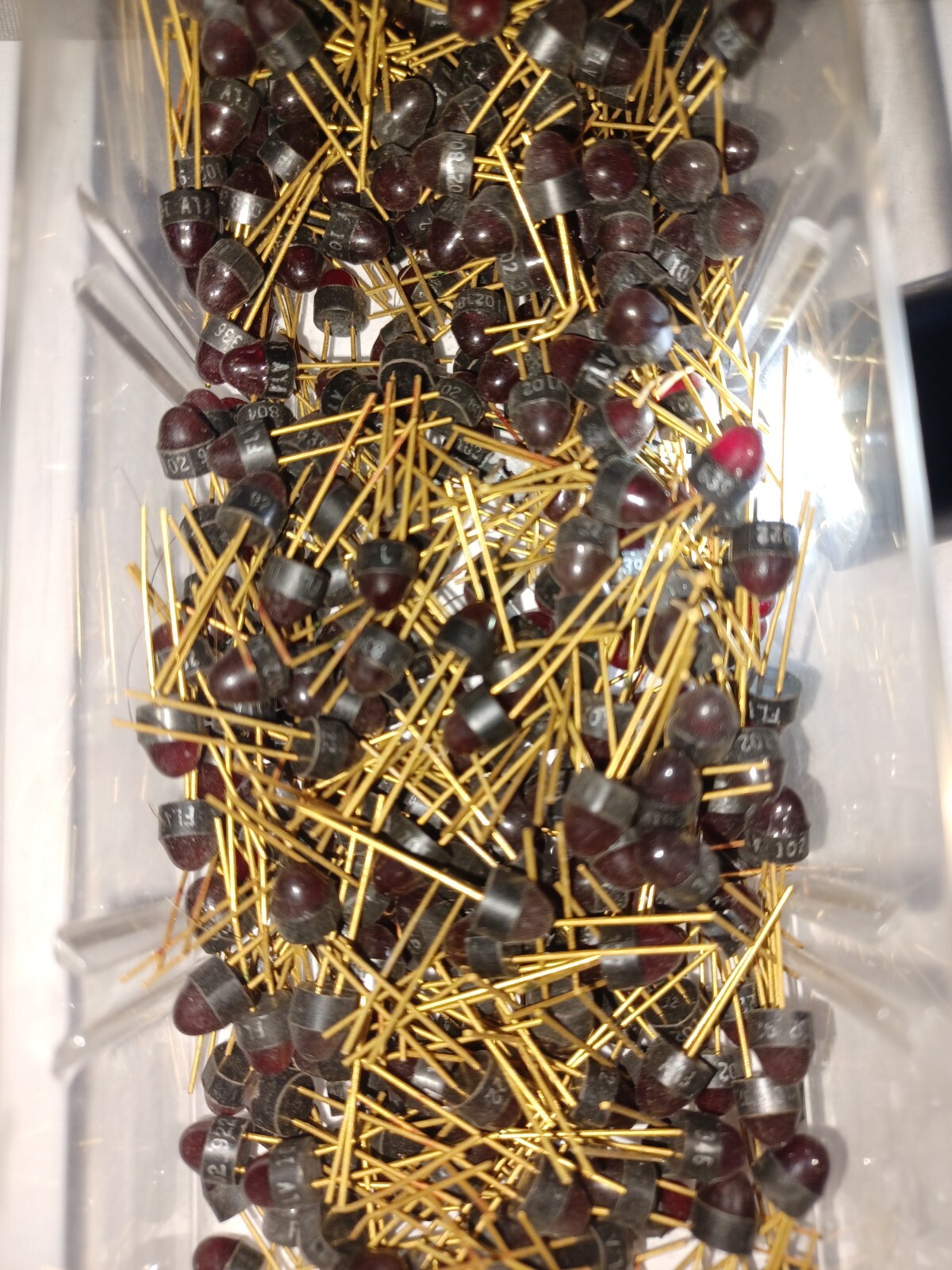 LOT OF 10* LED, FLV102, FAIRCHILD, Visible Lamp, RED Diffused, 50 mA, Gold Leads