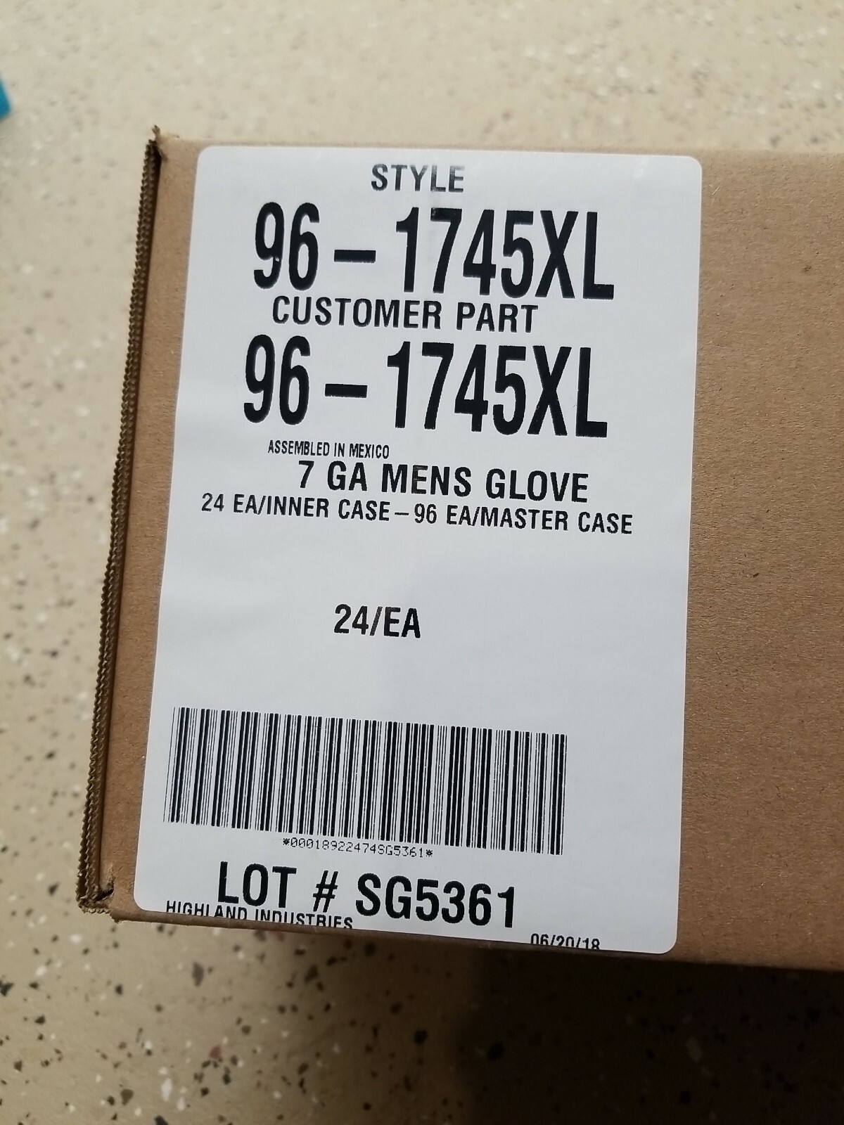24 96-1745 96-1745XL Cut Resistant Glove Level 5 Antimicrobial Enhanced CR Fiber