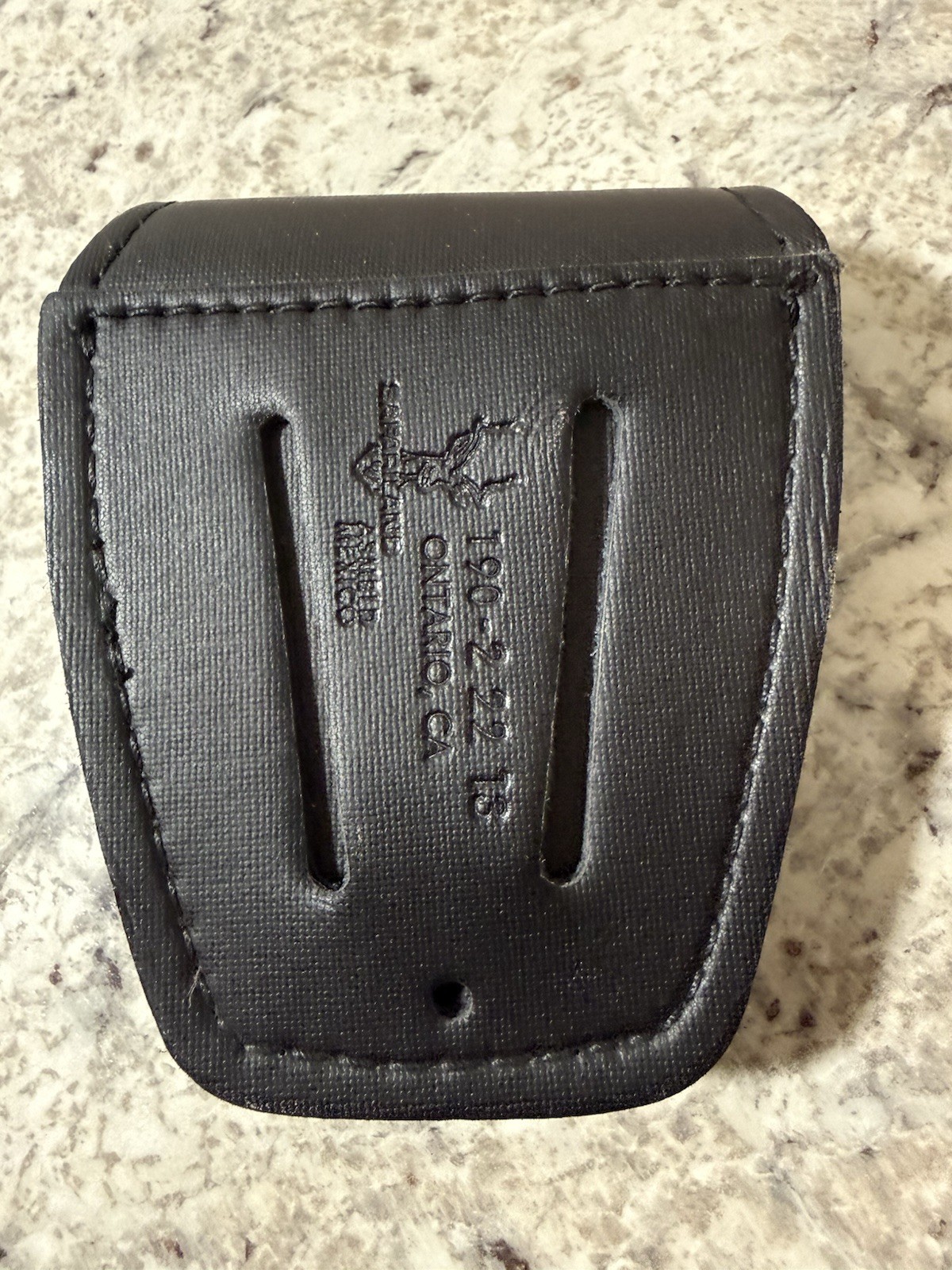 Safariland Duty Gear 190-2 Handcuff pouch Composite Sturdy Top Flap Snap NWOT