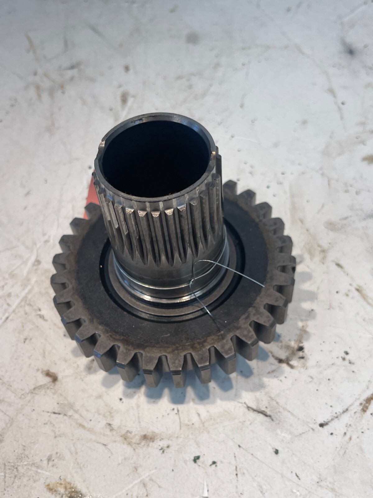 1967 John Deere 2020 Tractor Transmission Pump Gear Shaft