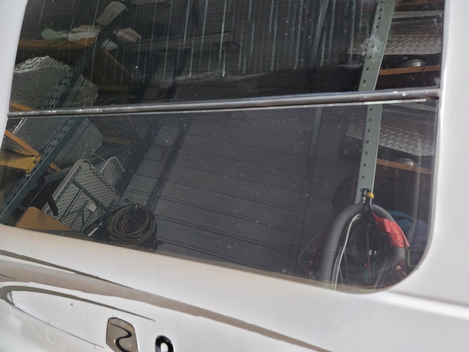Bottom rear Side Glass Plexiglass Smoke Color Roadtrek 190p Read Description