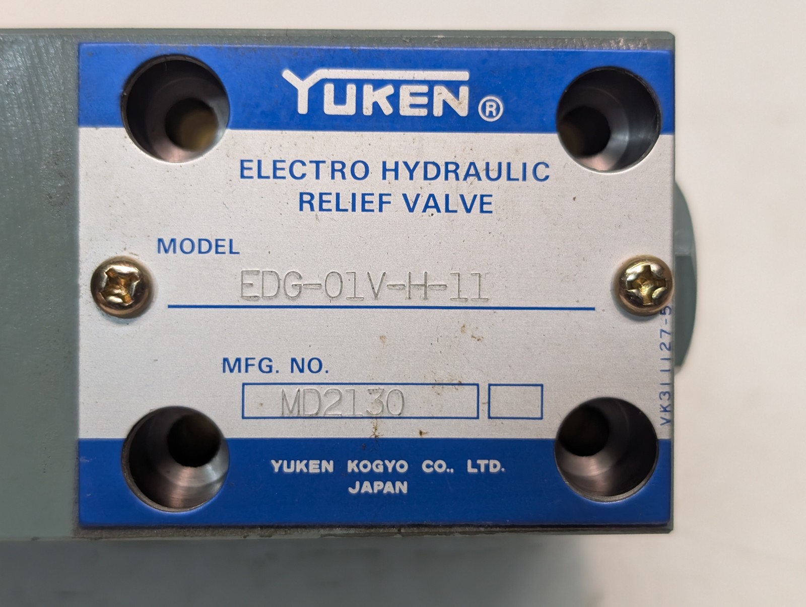 Yuken EDG-01V-H-11 electro hydraulic relief valve Japan industrial as shown
