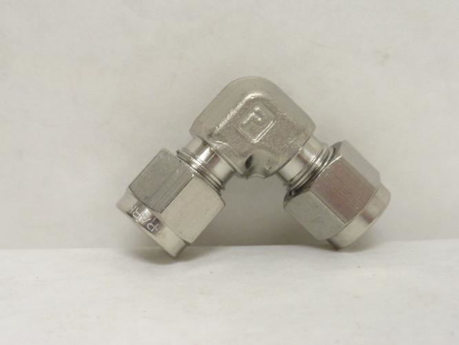 203415 New-No Box; Parker 4-4 EBZ-SS Compression Elbow; 90Deg; SS; Size: 1/4″
