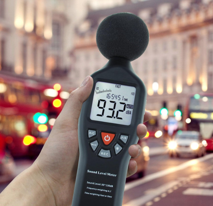 Portable Digital Decibel Meter 30–130dB with Data Logging for Home & Office
