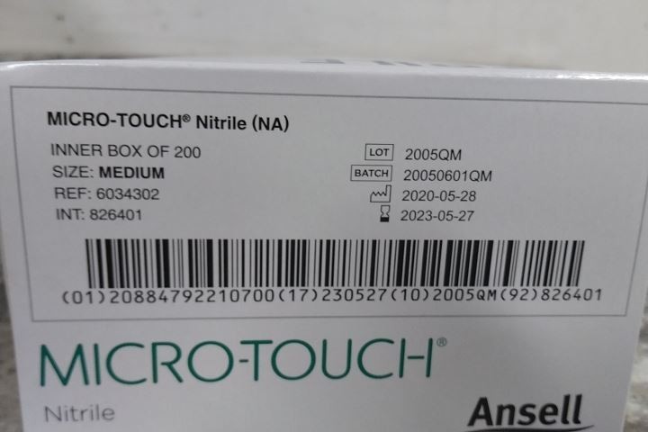Micro-Touch 313021 Case of 10 Boxes (200/Box) Size M/Size 8 Disposable Gloves