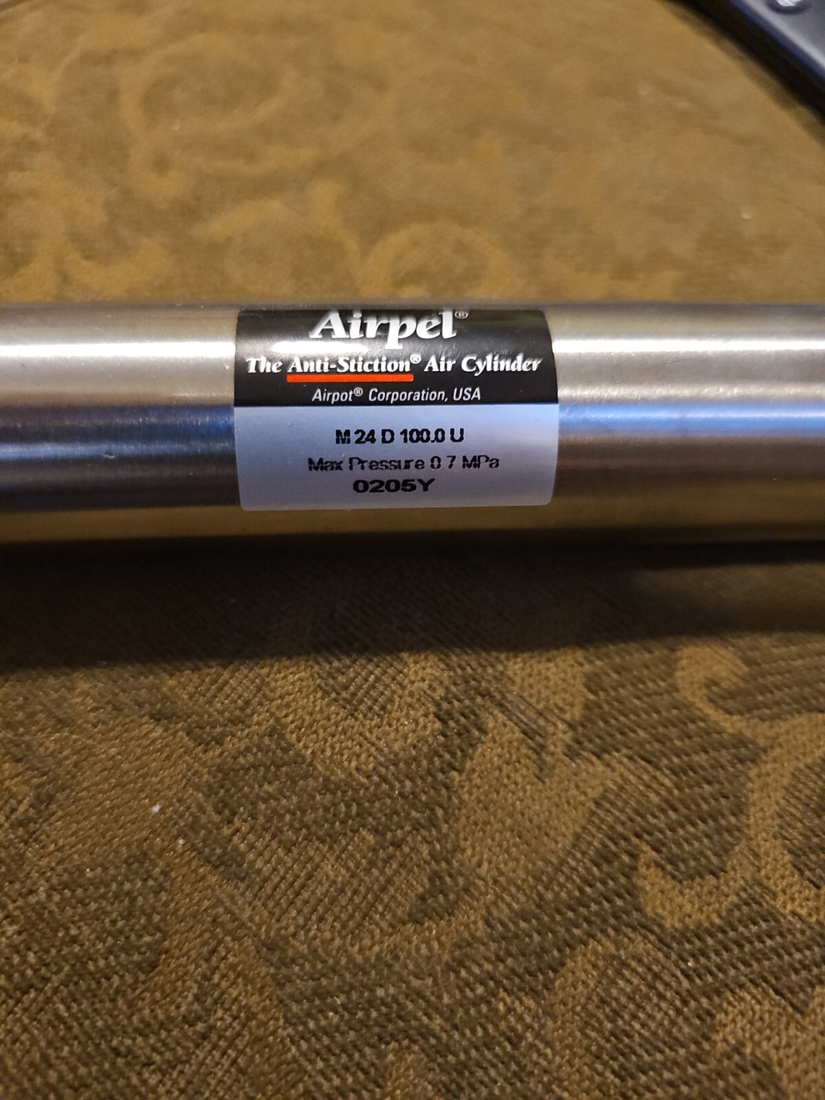 Airpel Pneumatic anti Cylinder Anti-Stiction M 24 D 100.0 U 0205Y Pressure 0.7